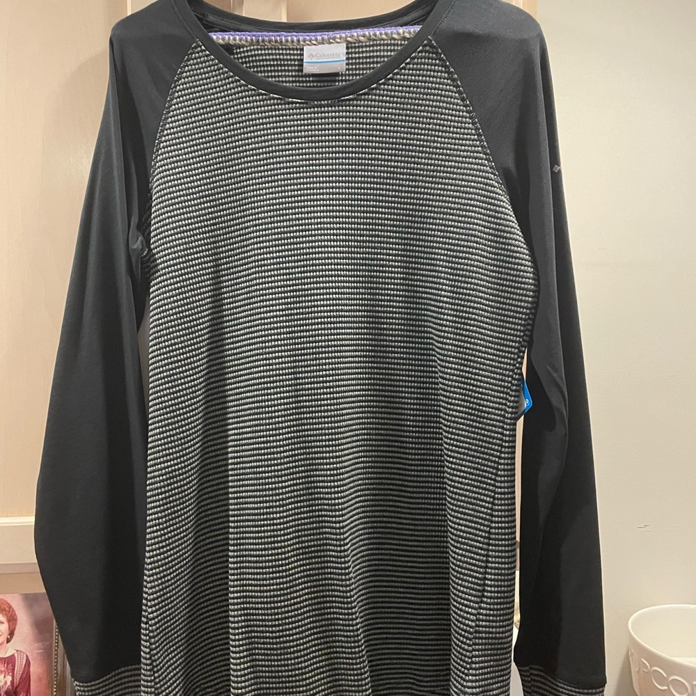 NWT Columbia Cascade Gorge Thermal Crew Long Sleeve Shirt